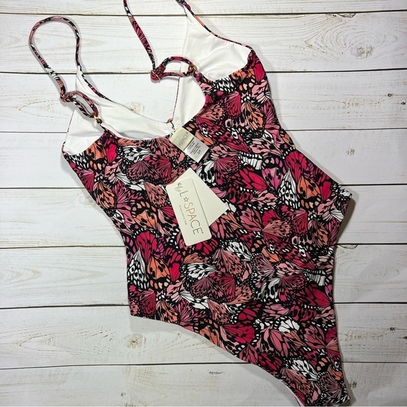 L*Space | Topanga One Piece Swimsuit In Wings N Things Butterfly Print | S - Picture 5 of 13